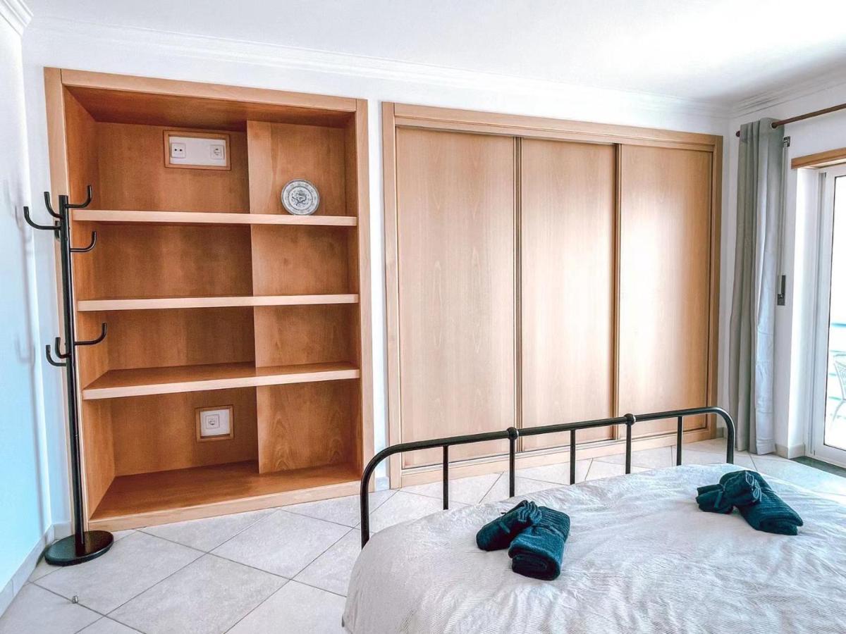 Peniche Master Bedroom With Sea View Balcony, Private Bathroom, Shared Kitchen, Swimming Pool, Surfing Resort Атогиа-да-Балейя Экстерьер фото